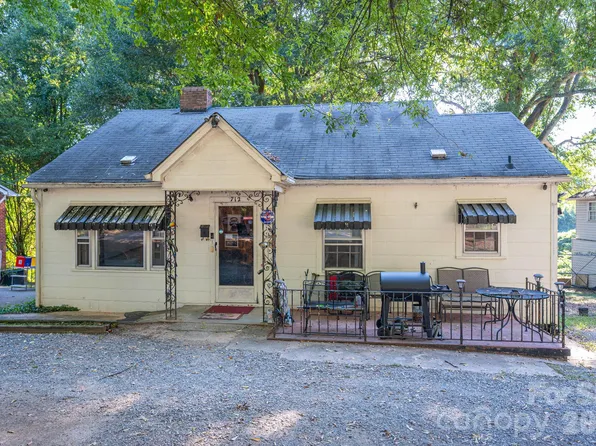 712 N Weldon St, Gastonia, NC 28052