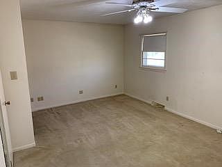 5th image of 5118 Lower Beaver Rd