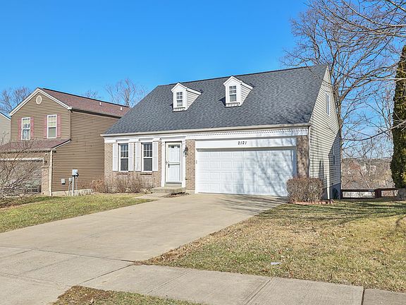 2nd image of 2121 Antoinette Way