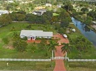 18901 SW 54th Pl, Southwest Ranches, FL 33332