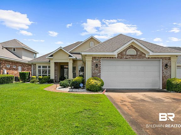 3rd image of 22593 Inverness Way