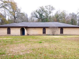 3306 Timberland Dr, Orange, TX 77632