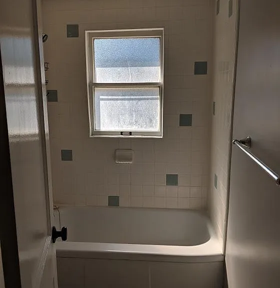 512 Oak St #5 — Photo 4