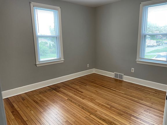 Front bedroom