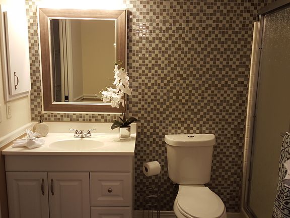 3rd image of 1139 Cragmont Ave