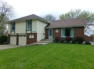 4702 Bluejacket St, Shawnee, KS 66203