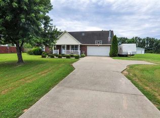 4892 Jamestown Rd, Burlison, TN 38015