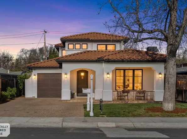 3011 Bryant St, Palo Alto, CA 94306