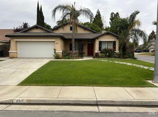 8315 Seven Hills Dr, Bakersfield, CA 93312