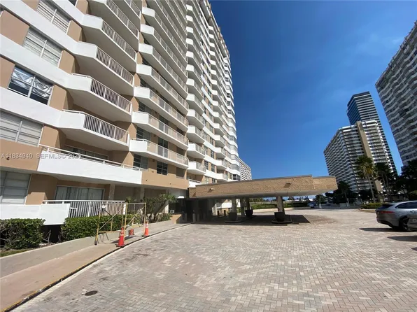 1965 S Ocean Dr APT 10L, Hallandale, FL 33009