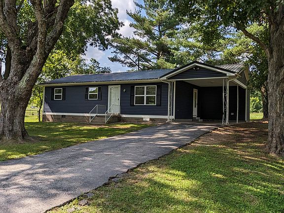 3rd image of 104 Twyman Ct