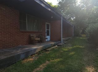 813 3rd Street Pl SW, Hickory, NC 28602