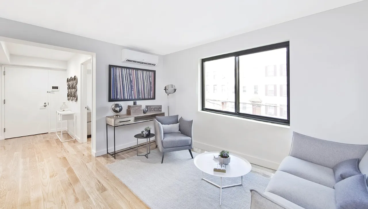 387 Bleecker Street — Photo 2