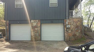 3rd image of 354-358 Townsend Cir