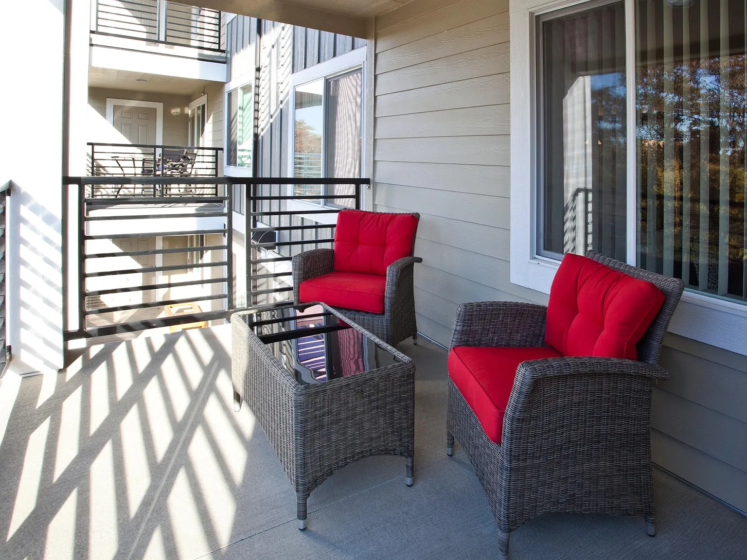 Riverview Lofts — Photo 2