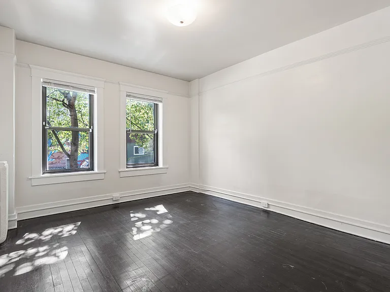 308 Bell St #35 — Photo 14