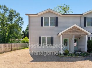 10 Riddle Rd, Swannanoa, NC 28778