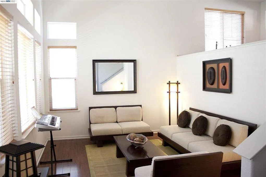 367 Destino Cir — Photo 3