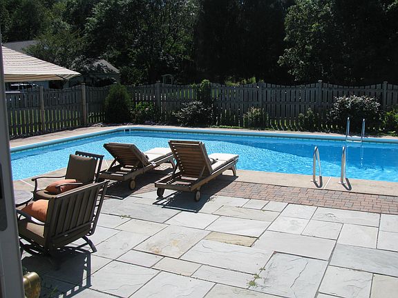 4th image of 81 Old Stonefield Way