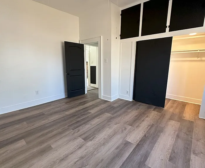 2634 Barton St — Photo 11