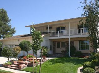 748 W San Martin Pl, Thousand Oaks, CA 91360
