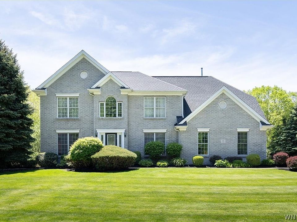 1st image of 32 Forrester Ct