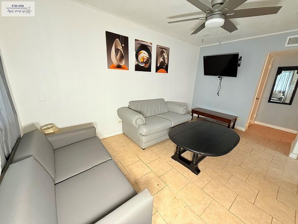 1st image of 1900 E Elizabeth St #106