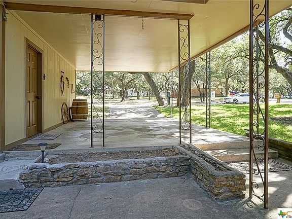 4th image of 10 Wyatt Earp Dr