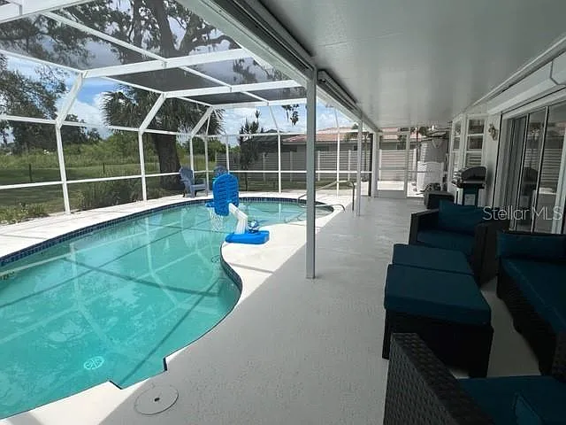 7328 Curtiss Ave — Photo 6