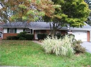 6261 Jeanette Dr, East Petersburg, PA 17520