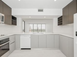 5001 Woodway Dr Unit 1304, Houston, TX 77056
