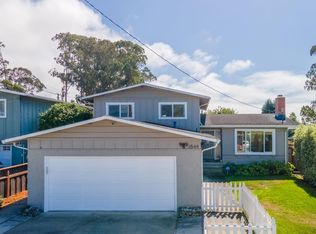 544 Grove St, Half Moon Bay, CA 94019