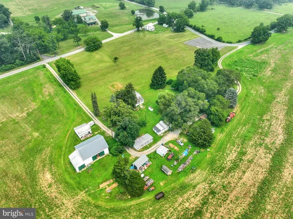 4230 Ore Bank Rd, York, PA 17406