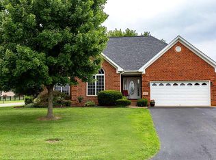 857 Muirfield Cir, Bowling Green, KY 42104