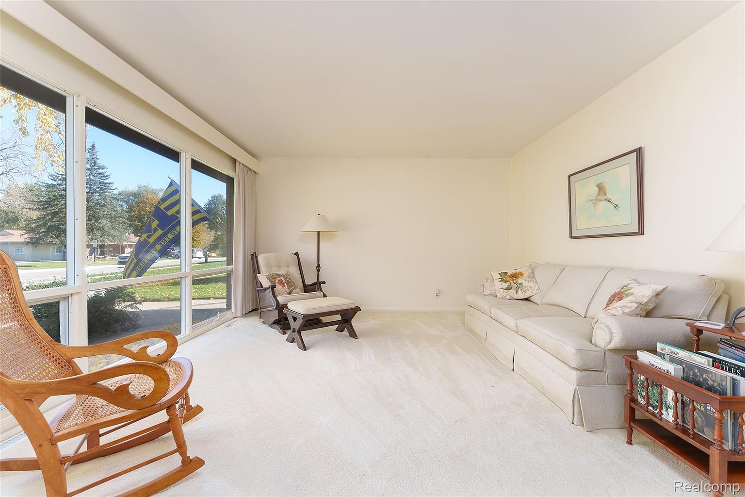 726 Devonshire Rd, photo 6