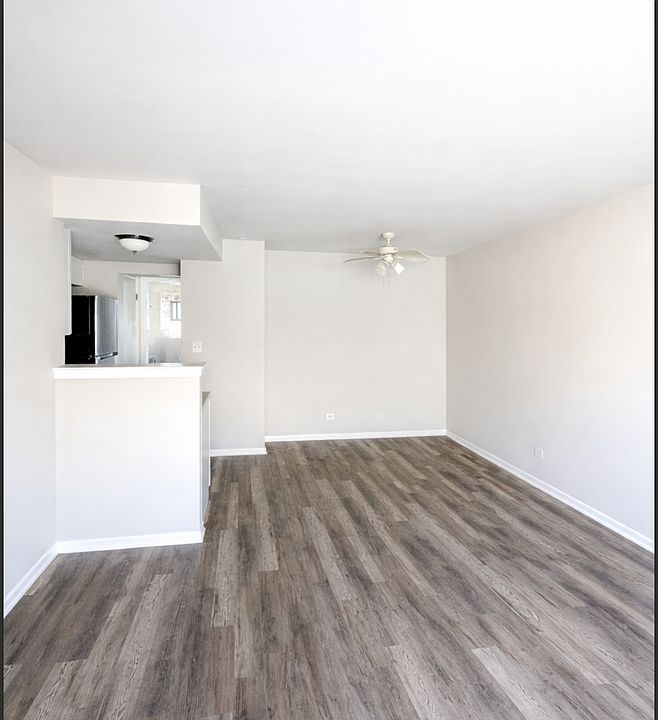 1st image of 1419 N Broadway Ave #3