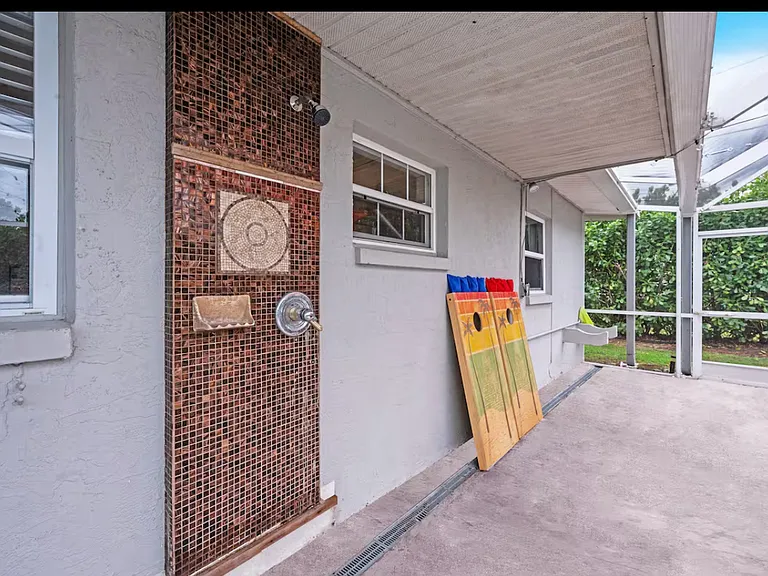 18 Ocean St — Photo 27