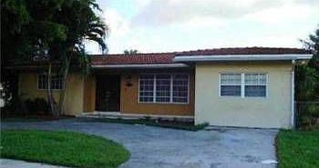 2nd image of 6540 SW 48th St