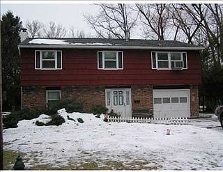 1st image of 125 Park Dr