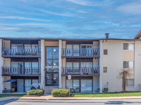3132 Brinkley Rd #10303, Temple Hills, MD 20748