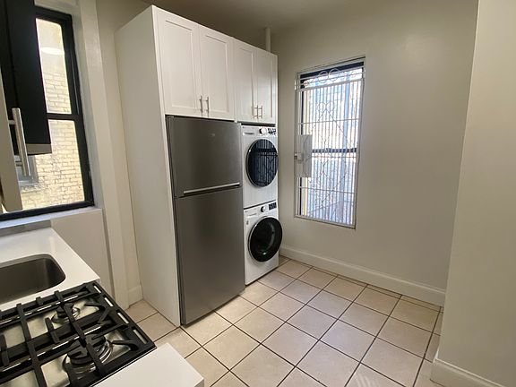 2nd image of 313 W 54th St APT 4W