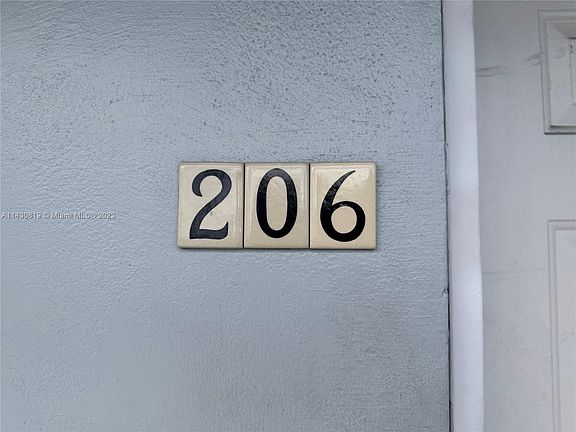 3rd image of 1610 NW North River Dr APT 206
