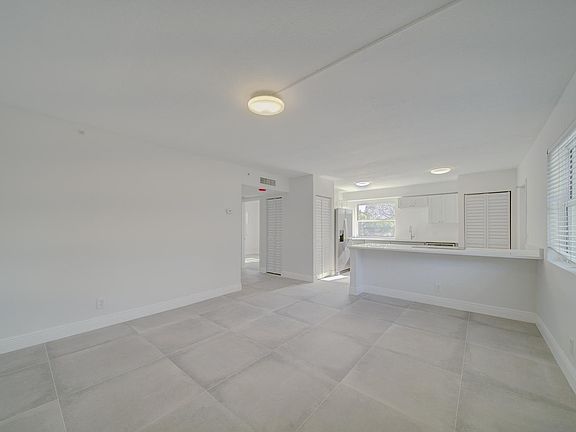 2nd image of 1613 NE 3rd Ave #3