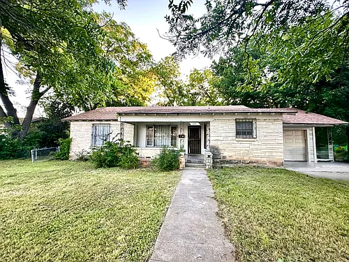 421 N Gilmer St Photo 1