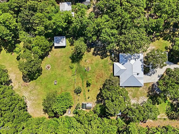 2nd image of 18188 Howison Dr
