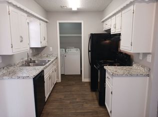 The Willows South apartments, Wichita, KS 67211