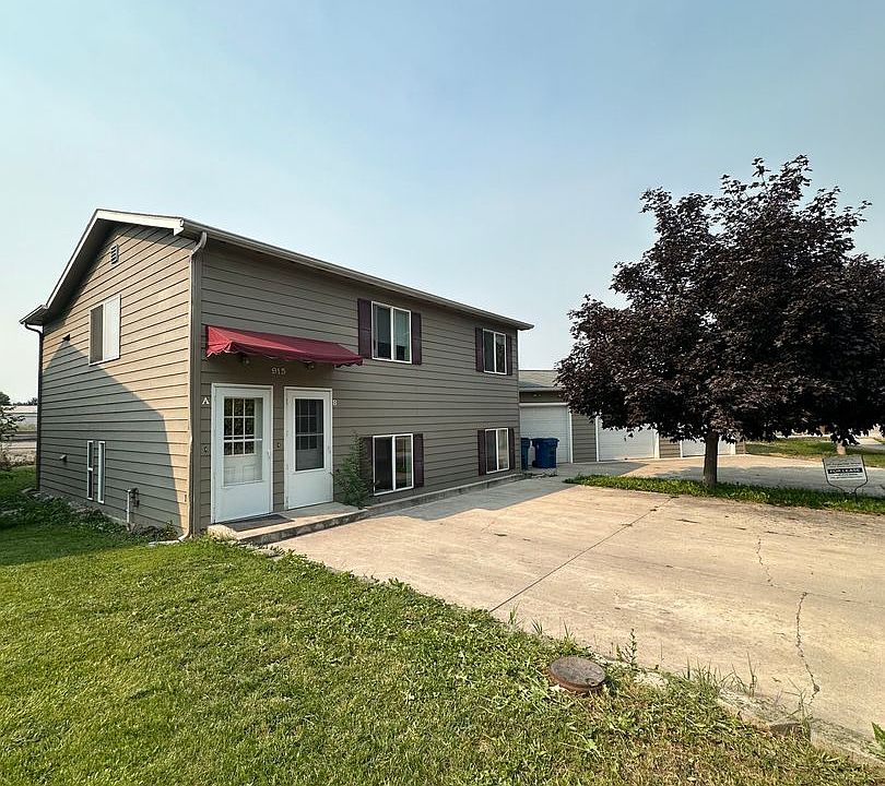 1st image of 915 Defoe St #B