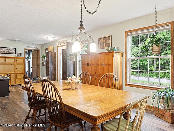 5th image of 137 Creamery Road