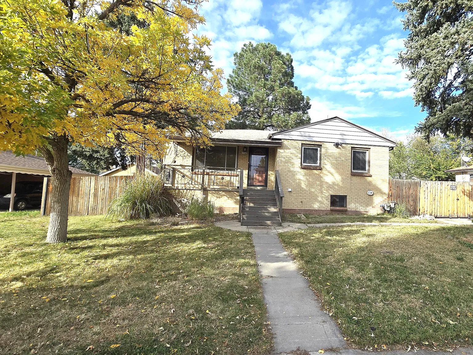 4 bed, 2088 sqft, $3,100 — Photo 1