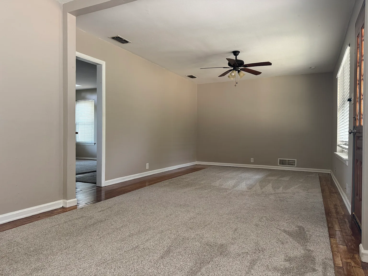3 bed, 1580 sqft, $1,895 — Photo 3